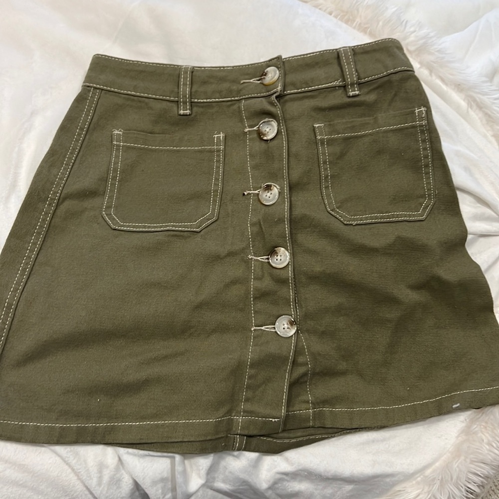 Button up skirt from streetwear society